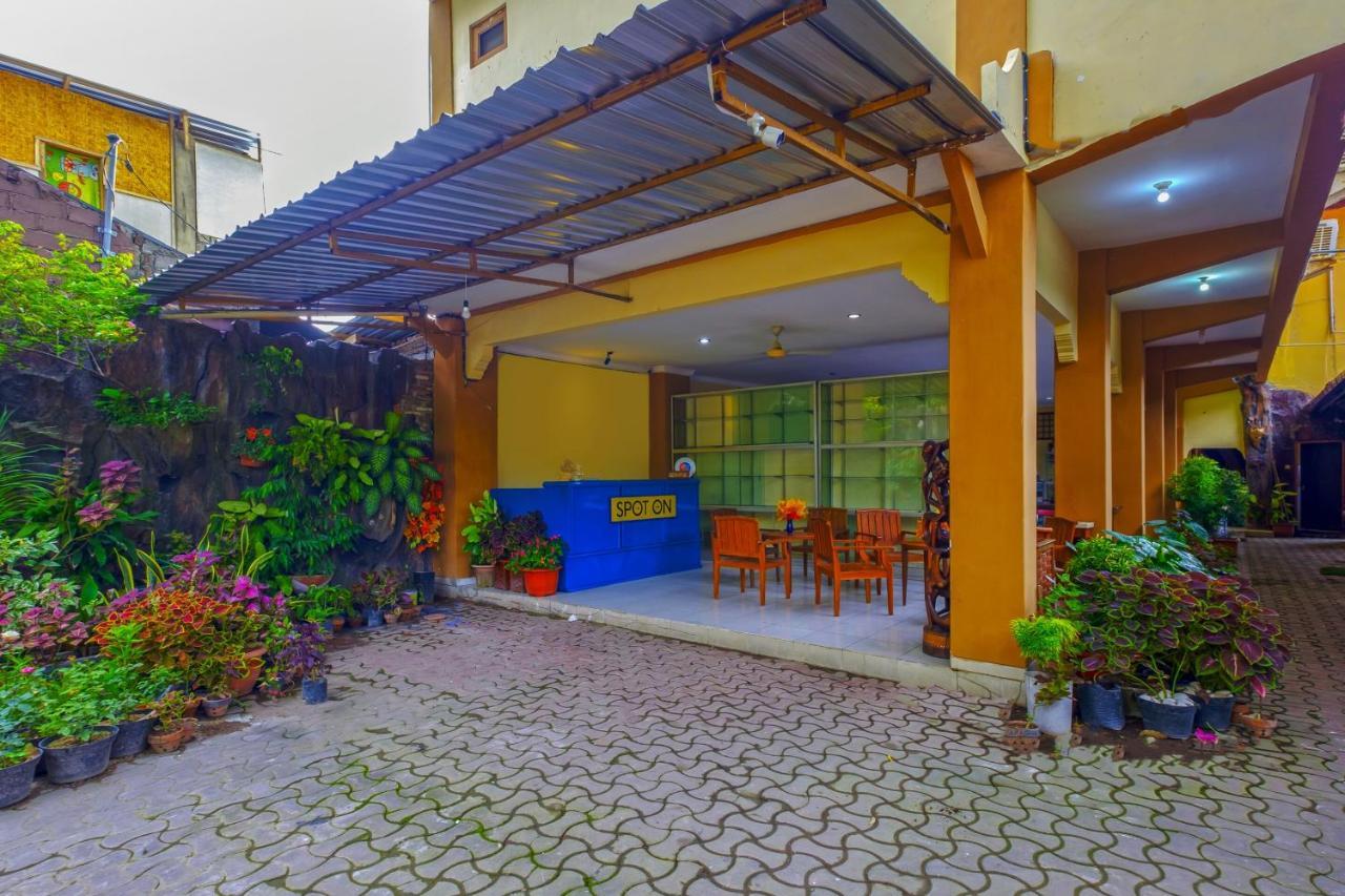 Spot On 2185 Hotel Elen Senggigi Exterior photo